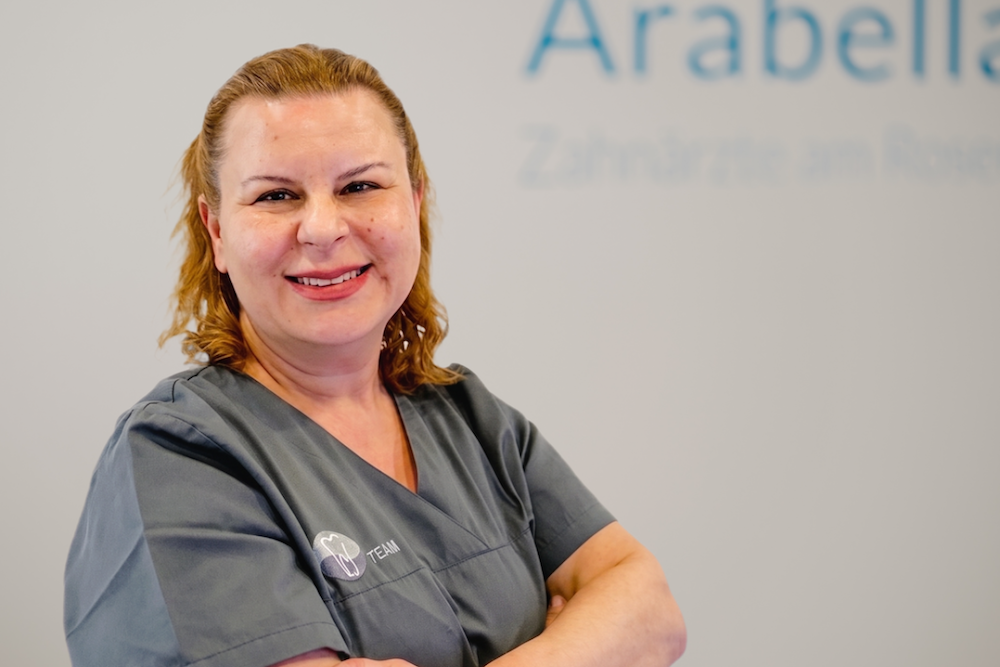 Zahnmedizinische Fachangestelle Arzu