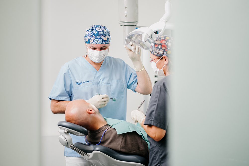 zahnarzt-muenchen-bogenhausen-arrabelladent- l-implant