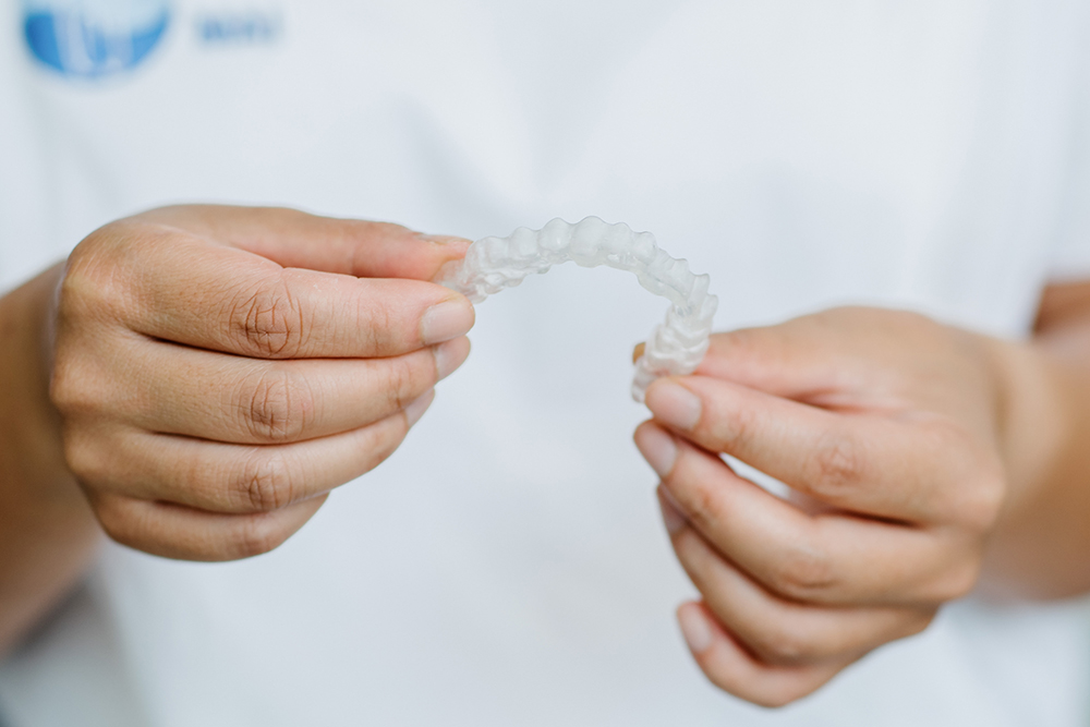 zahnarzt-muenchen-bogenhausen-arrabelladent- l-invisalign-v4
